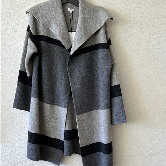 Vince NEW Wool and Cashmere Cardigan Oversized fit size XS - Picture 1 of 6